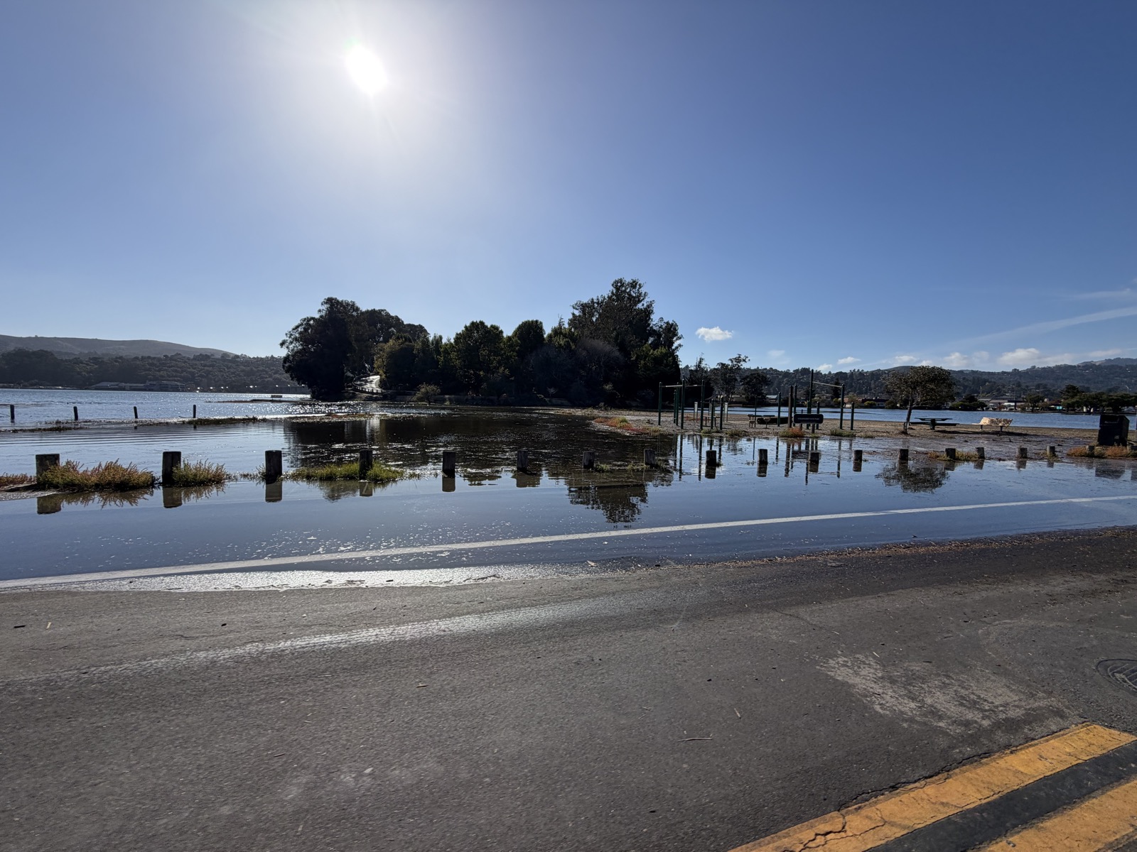 Some water near Tam Junction, Oct 30, 7.6 ft tide